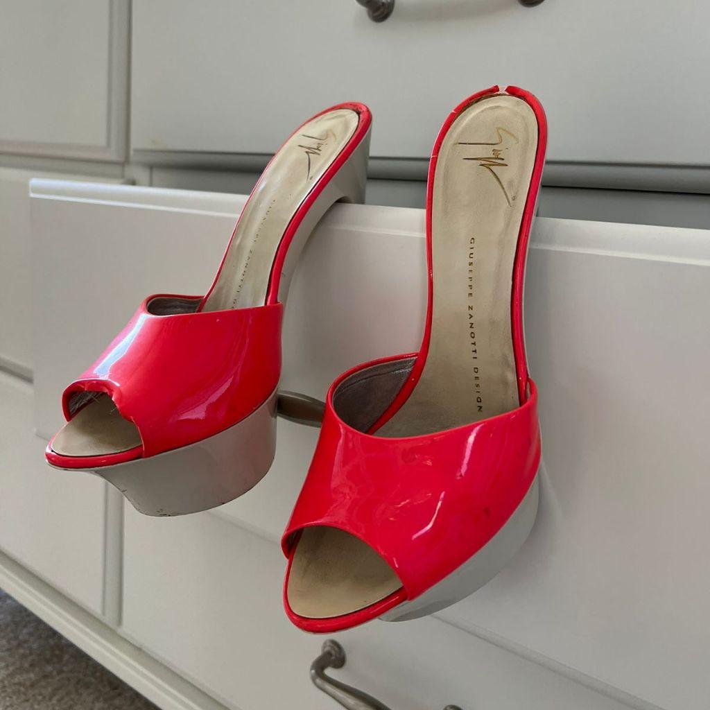 Giuseppe Zanotti thumbnail 1