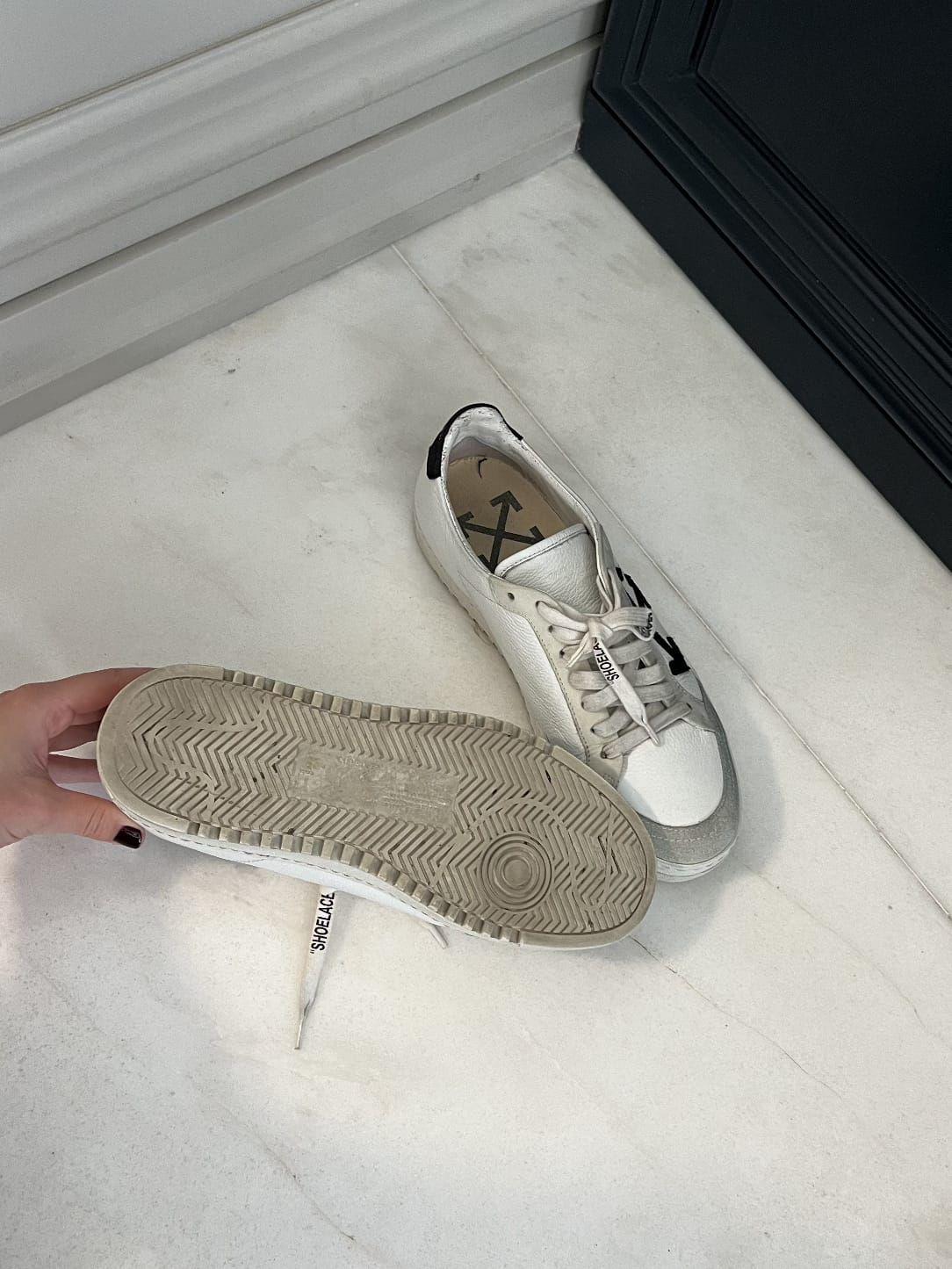 Off-white leather and suede sneakers thumbnail 3