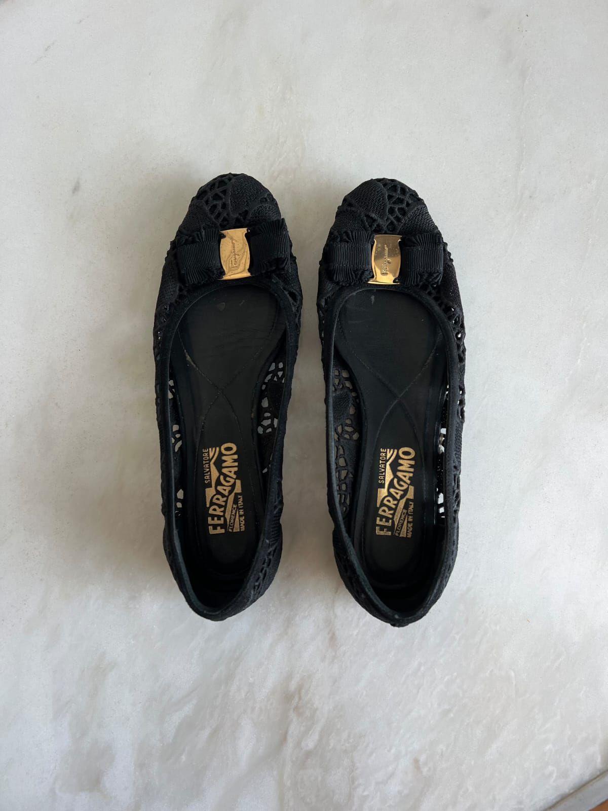 Salvatore Ferragamo
Mesh Vara Pumps thumbnail 2