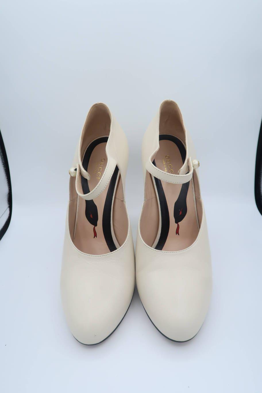 Gucci Cream Leather Mary Jane Pumps thumbnail 2