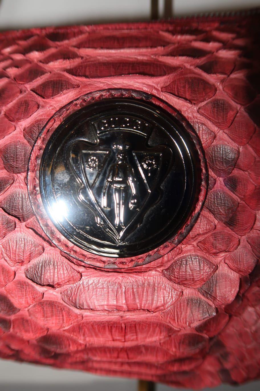 Gucci Red Python Large Hysteria Clutch bag thumbnail 3