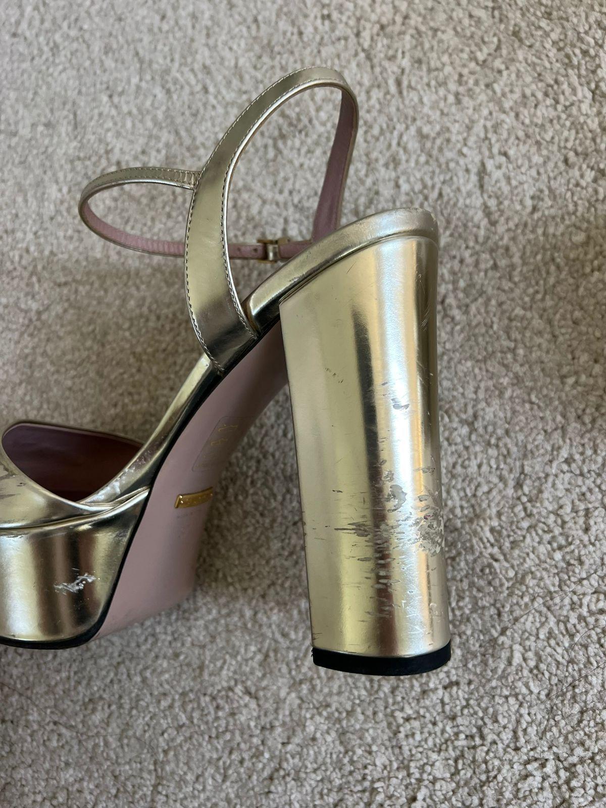 Gucci Metallic Gold Leather Claudia Horsebit Platform Sandals thumbnail 2
