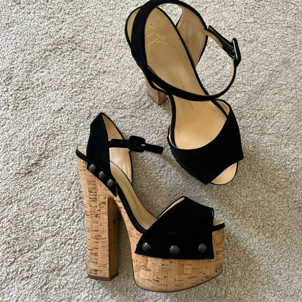 Giuseppe Zanotti black leather sandals