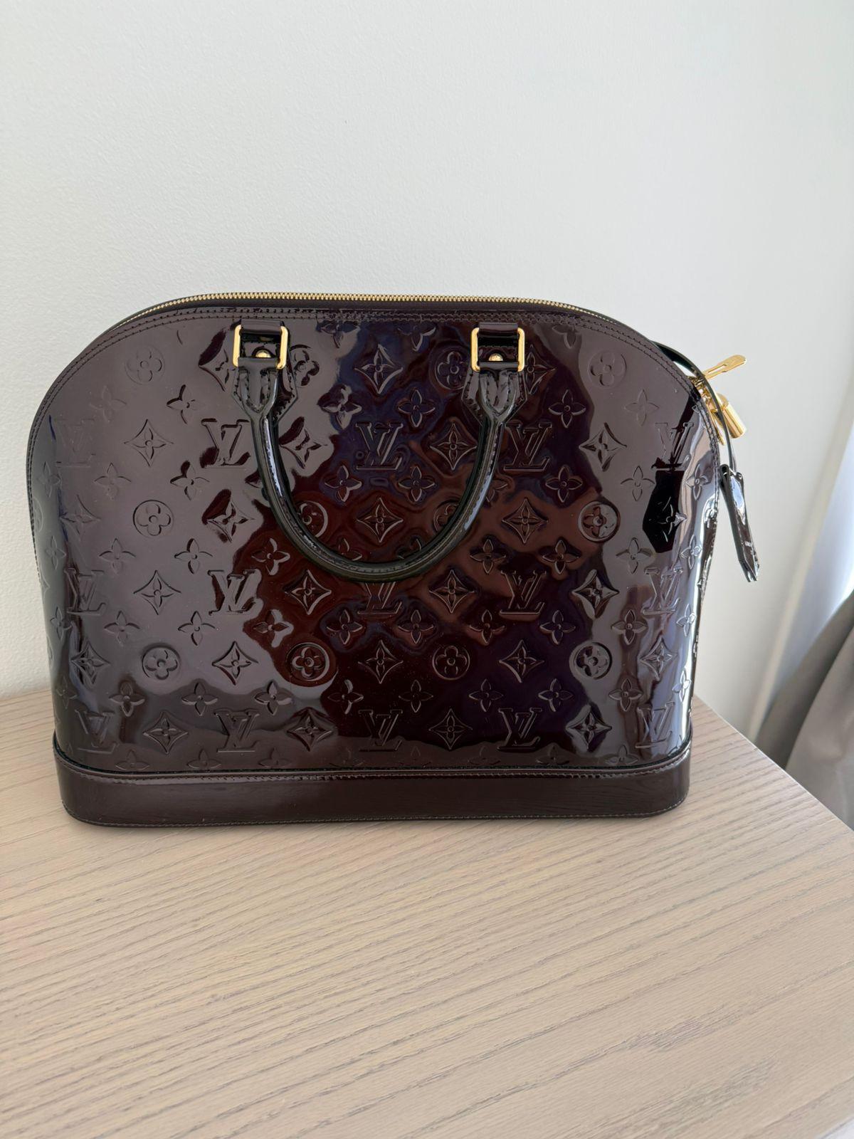 Louis Vuitton Amarante Monogram Vernis Alma GM Bag thumbnail 2