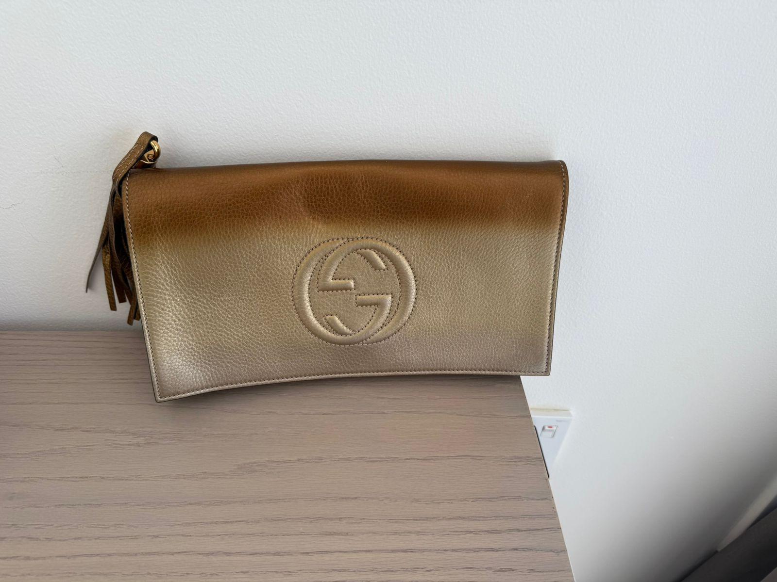 Gucci Gold Ombre Leather Soho Tassel Clutch thumbnail 4