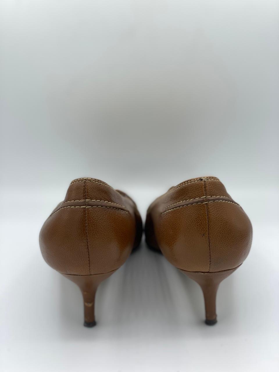 Dolce & Gabbana Brown Leather Logo Pointed Toe Slingback Pumps thumbnail 2