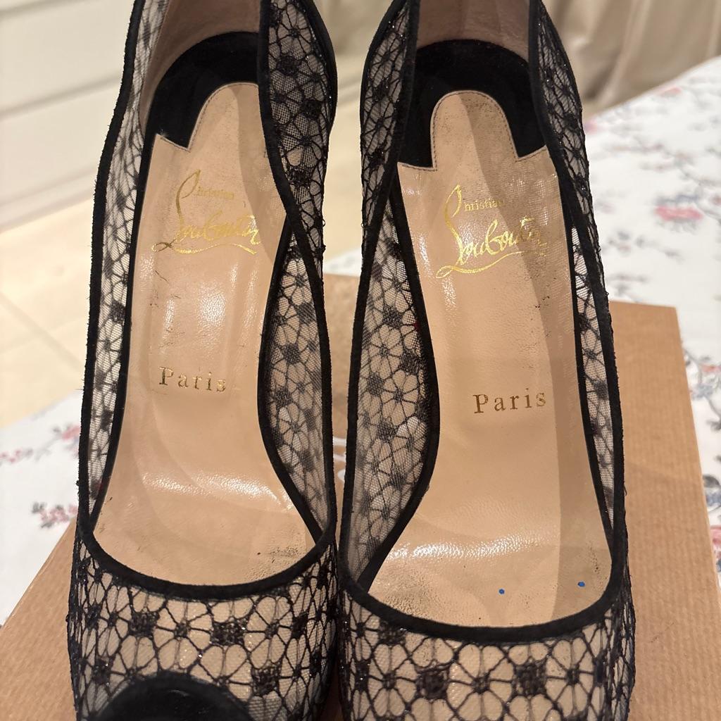 Louboutin shoes thumbnail 3