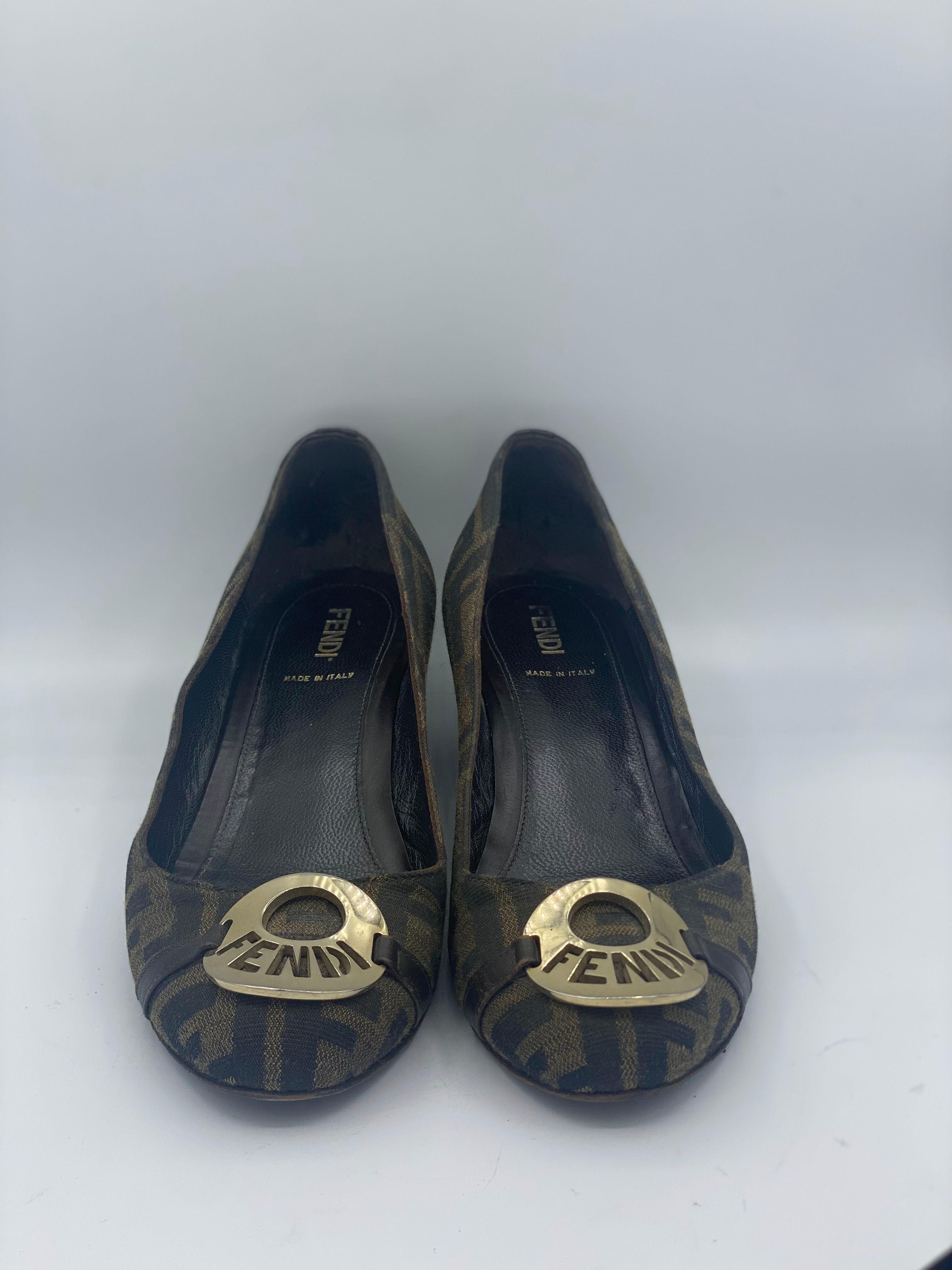 Fendi Brown Zucca Canvas And Leather Wedge Pumps thumbnail 4