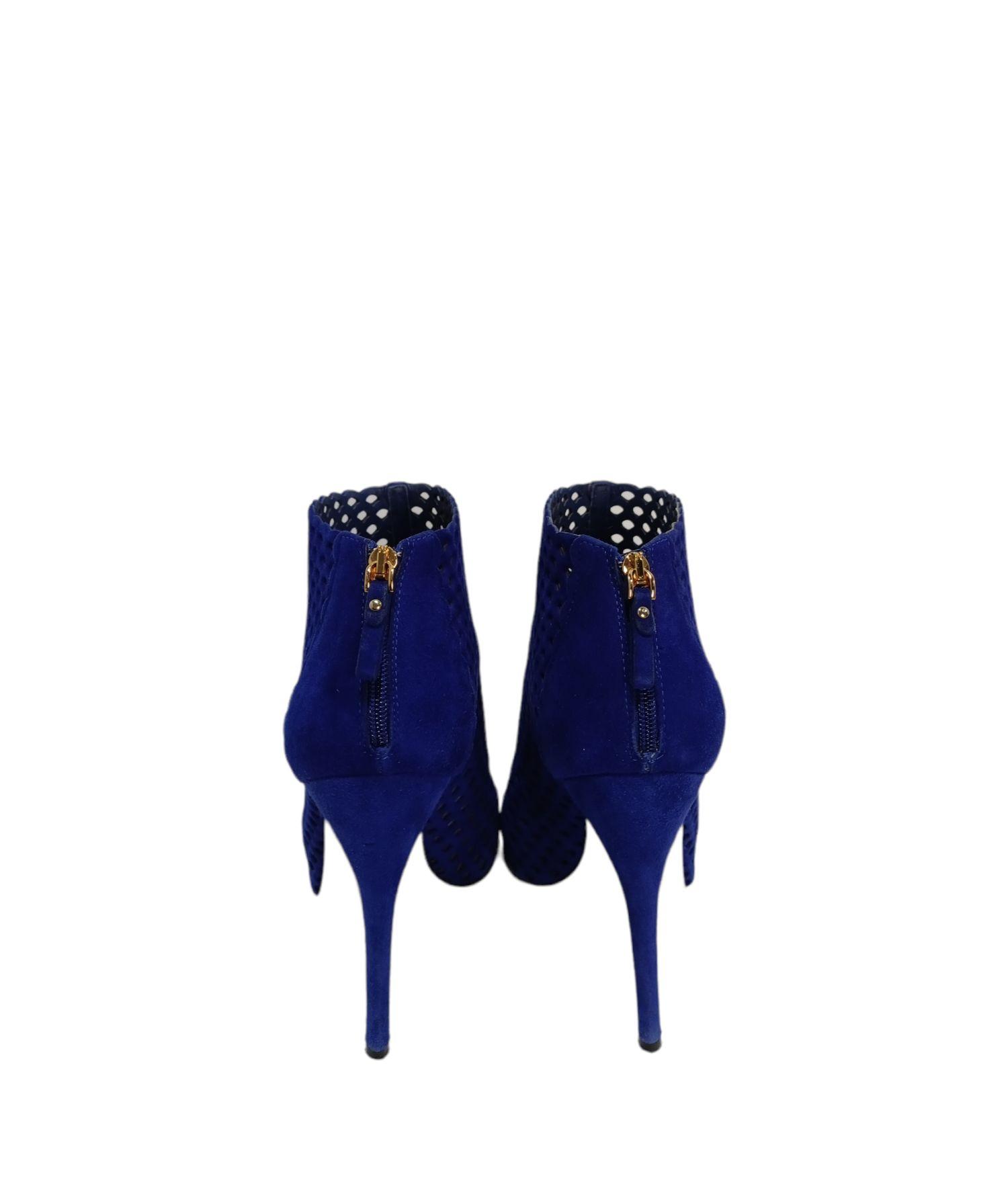 Shoes by Sergio Rossi thumbnail 3