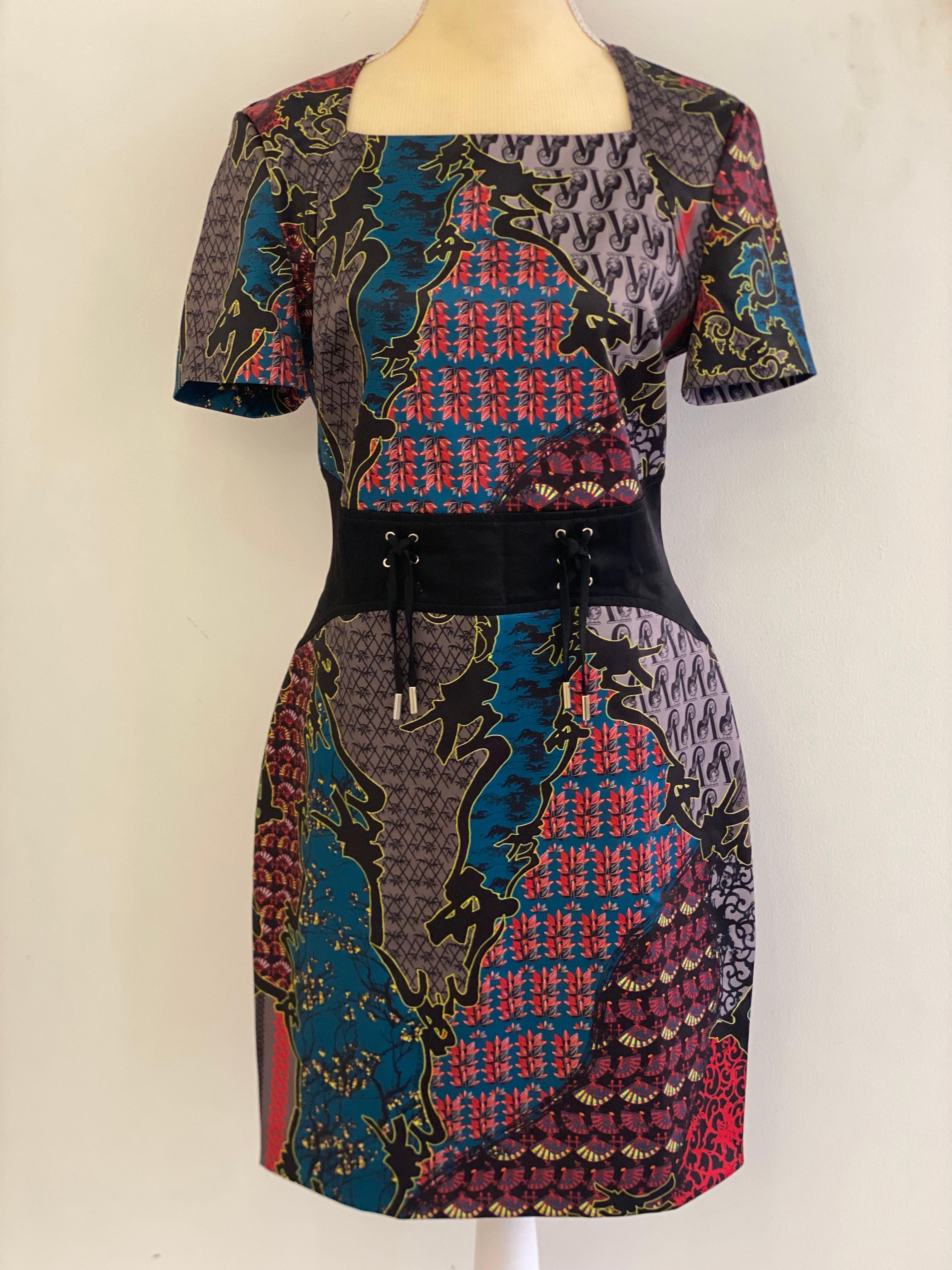 Versace dress thumbnail 3
