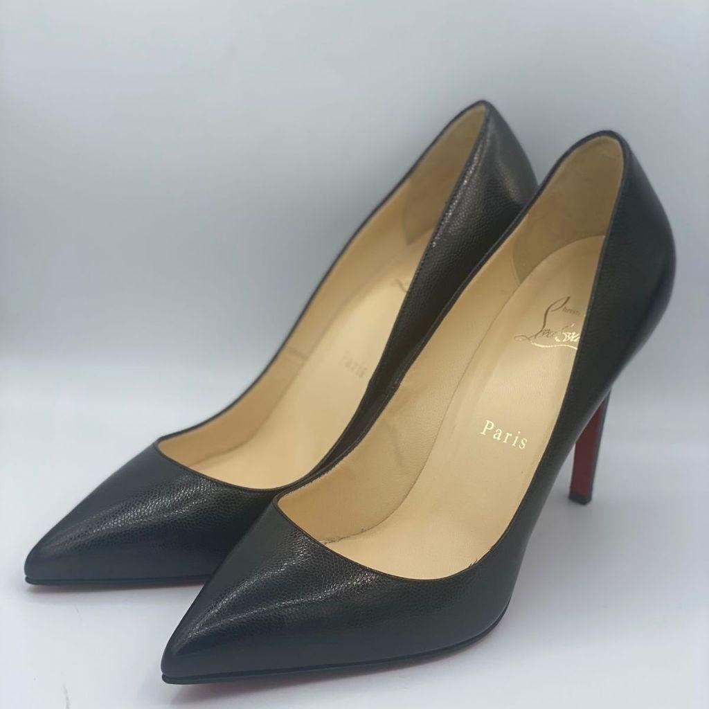 Christian Louboutin Black Leather size 39